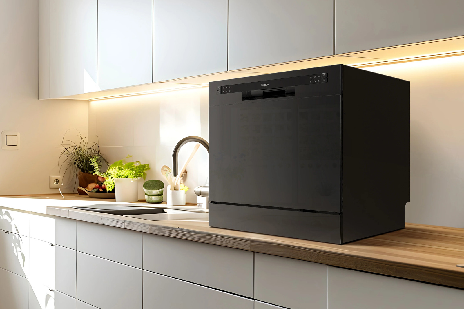 Kogan Benchtop Dishwasher (8 Place, Black)