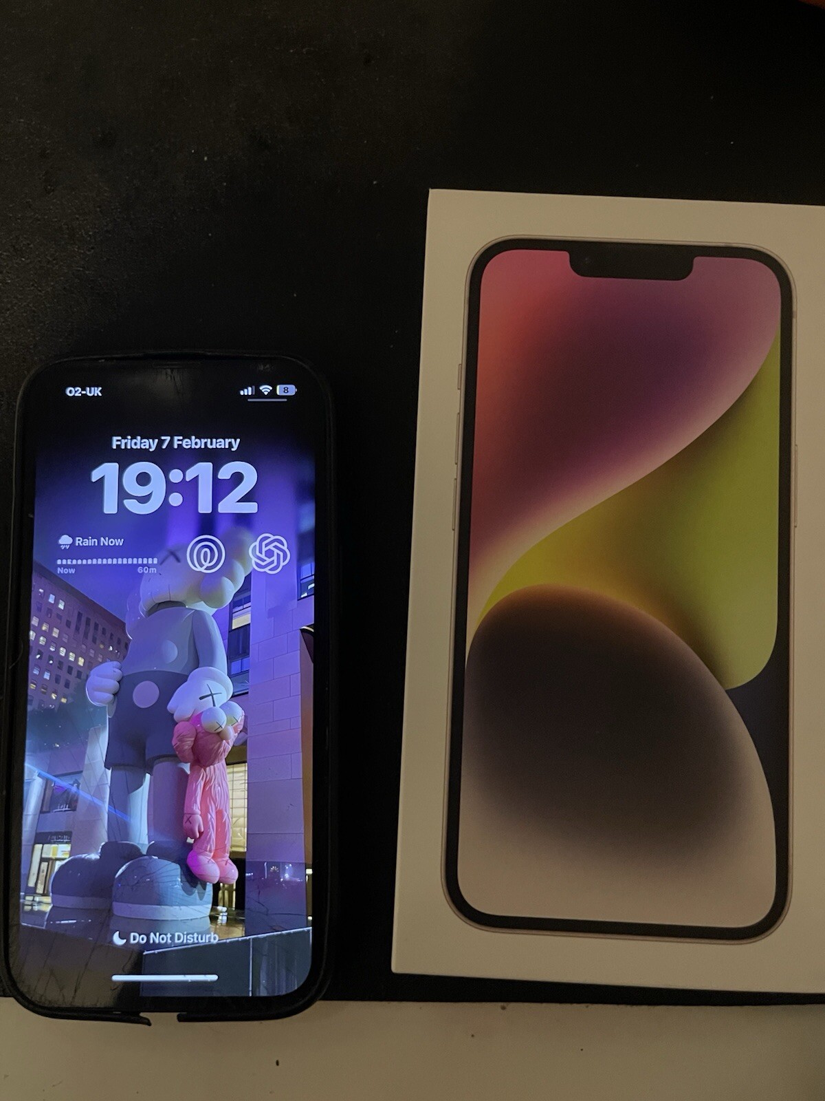 Apple iPhone 14 (128GB, Starlight)